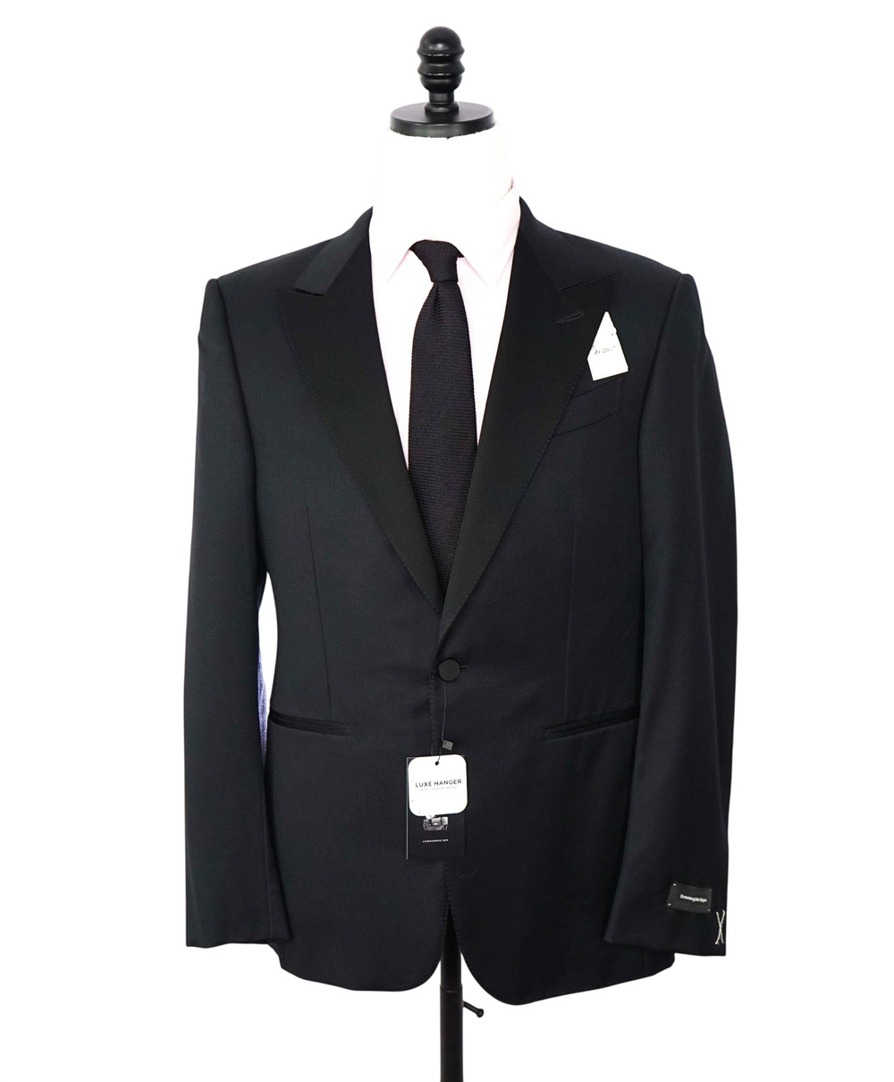 $2,995 ZEGNA - Black "MICRONSPHERE" Peak Dinner Jacket - 38S